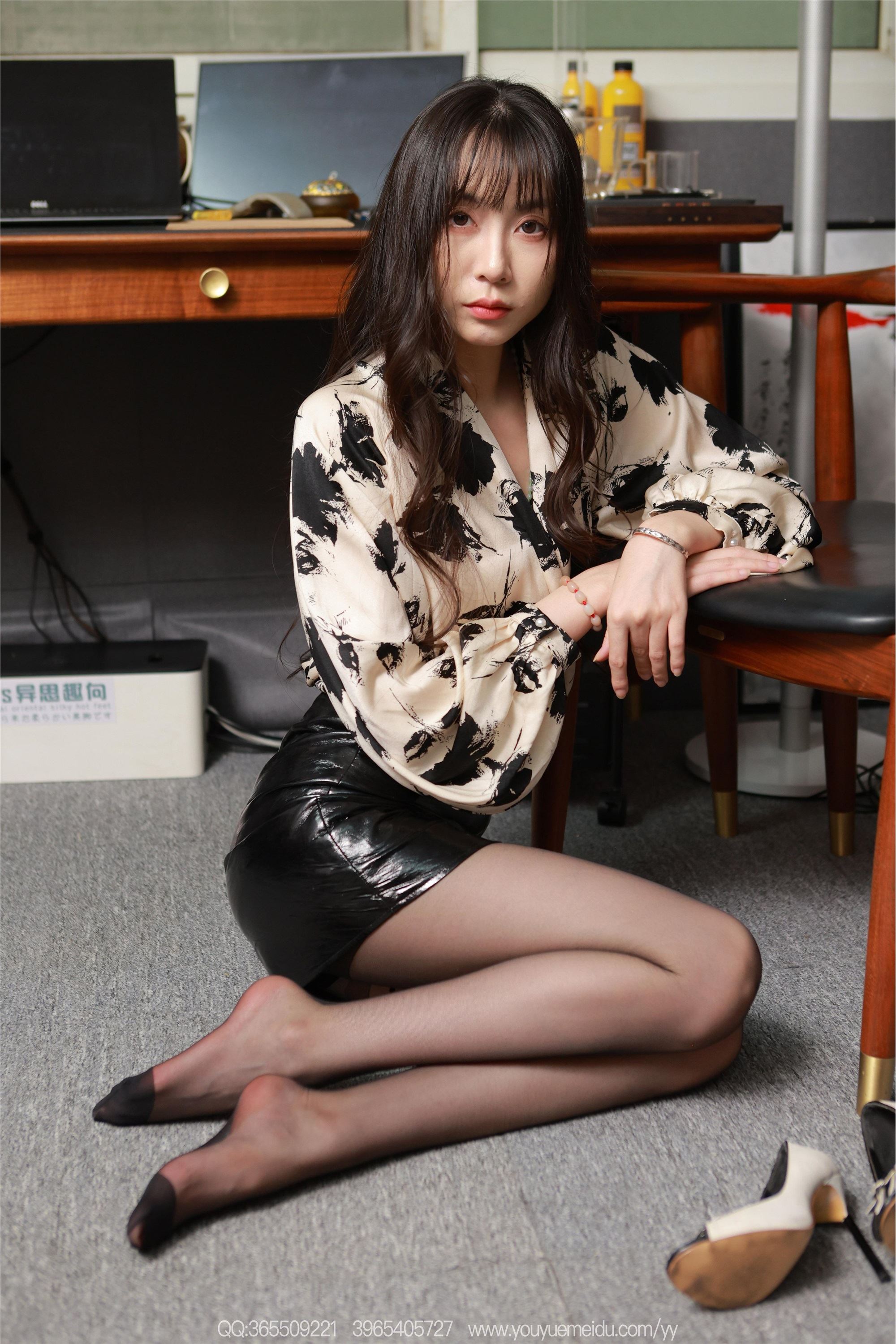 IESS异思趣向  2025.09.26 丝享家 2168 团团《楚楚动人》